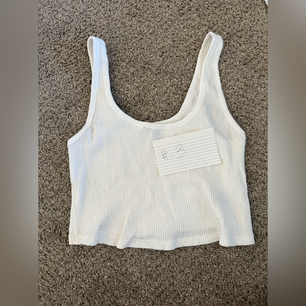 Cute white tank (cropped)